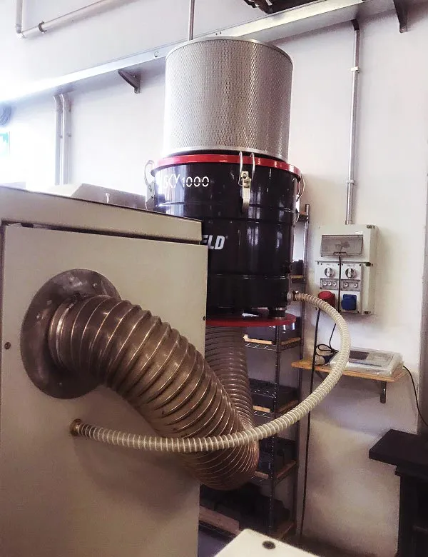 Industrial Oil Mist Filter Collection and Fume Extraction Unit for CNC Machines Using Cutting Oil – SKY Oil Mist - Image 9 9 Industrial Oil Mist Filter Collection and Fume Extraction Unit for CNC Machines Using Cutting Oil – SKY Oil Mist - Image 9