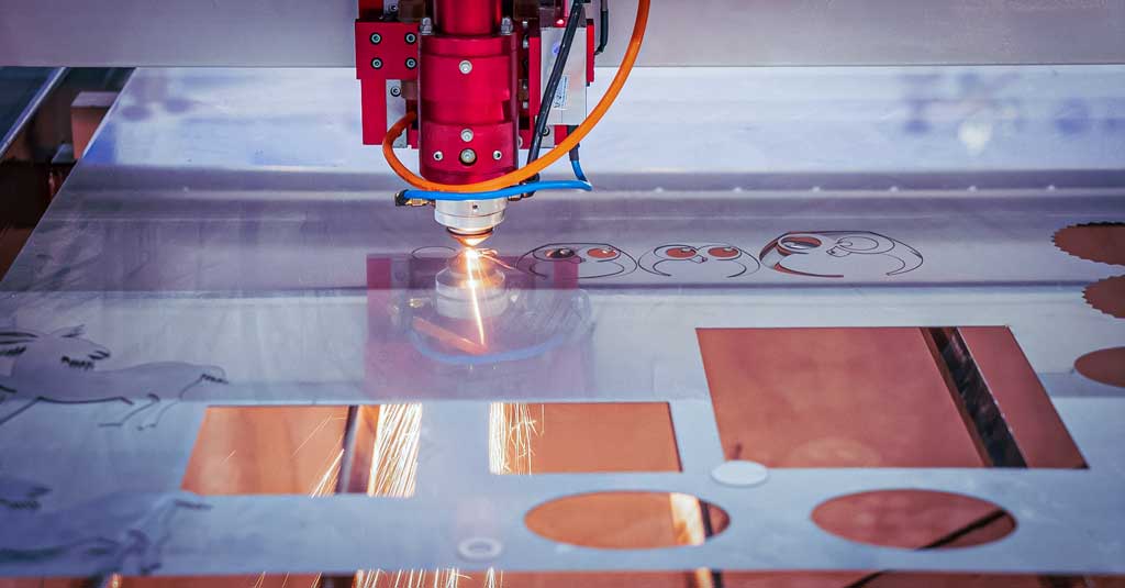 Filtration Systems for Fumes and Metal Vapors in Fiber Laser Cutting